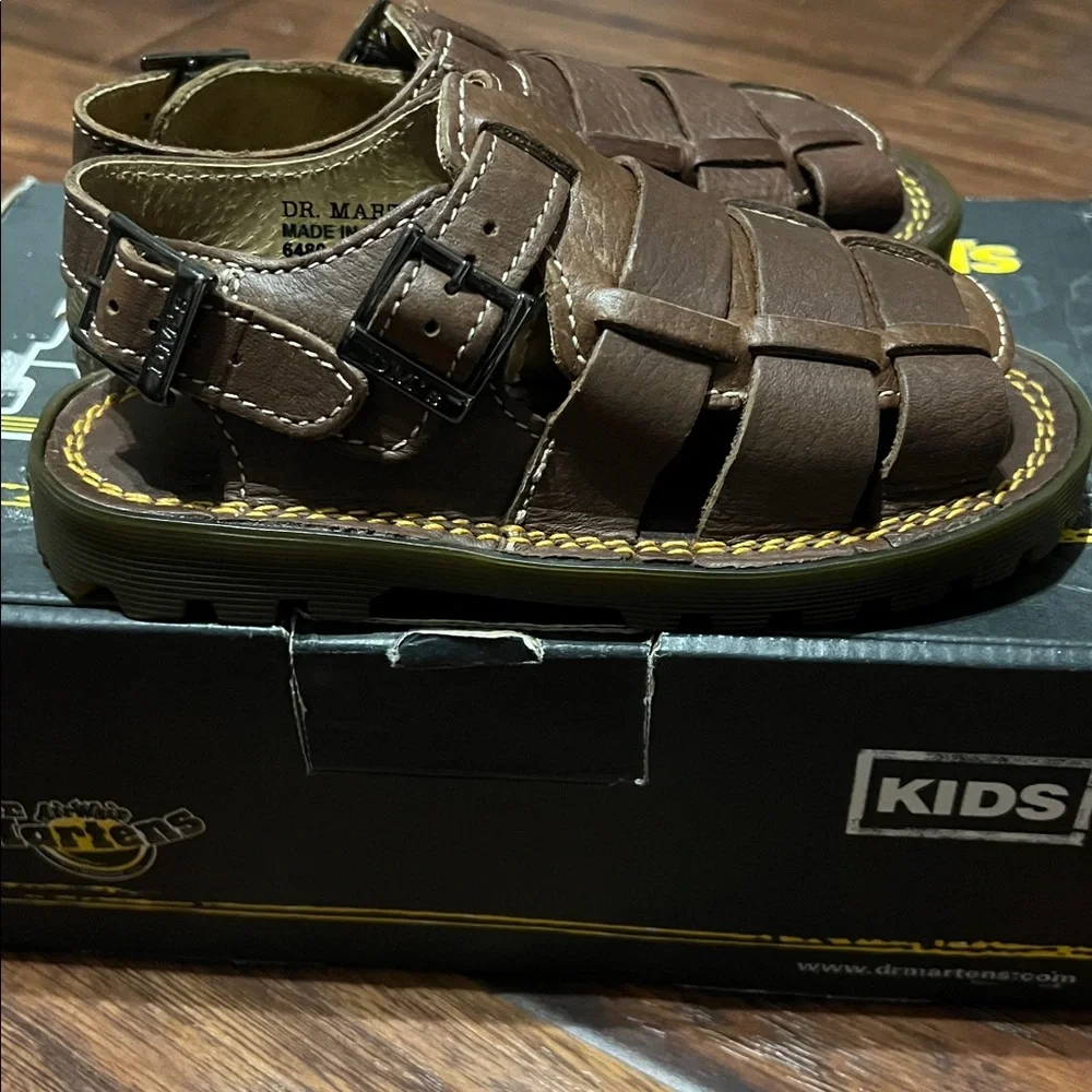 FIRM PRICE Kids, Bark, Sandals, Size USA Youth 13.  FINAL PRICE - Picture 3 of 8